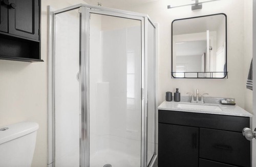 Newburyport Apartment | Cedar Suite at The Hygge House