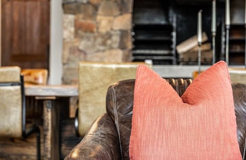 Hamilton Apartment | The Elmwood Wellness Estate
