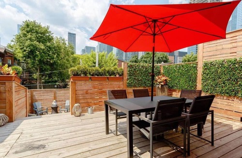 Montreal Apartment | MTL Townhouse- 3 bdr in the heart of the city