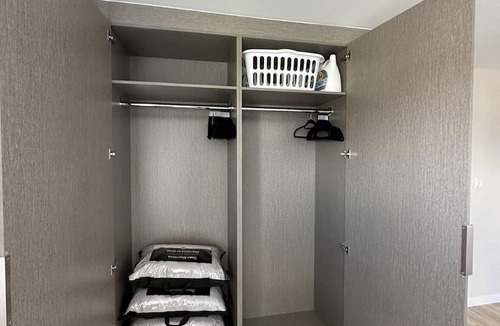 Centretown Apartment | Cozy Modern Centretown Ottawa Studio Near U of O, Restaurants, and Amenities
