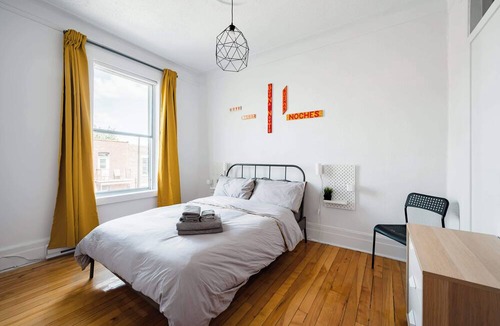 Sainte-Marie Apartment | Modern Montreal Apartment | Metro Nearby