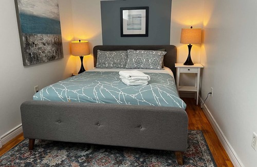 South End Apartment | Inglis Heritage: Cozy 2-BDRM near Waterfront