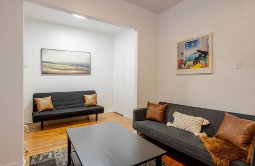 Plateau Mont Royal Apartment | Cityside 3BR – Downtown Living in Plateau