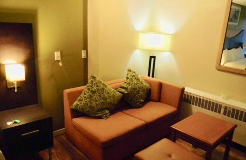 Argyle Hotel | American Plaza Motel