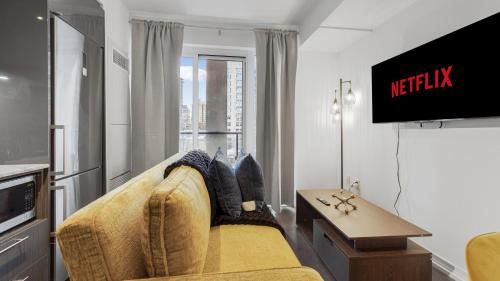 Garden District Apartment | StayToronto - Prime Location 1BR with Queen Bed - Near Dundas Square