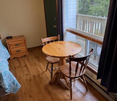 Seguin Resort | Sunny Point Resort
