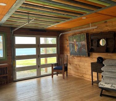 Cupids House | Cupids Guest House and SheShed