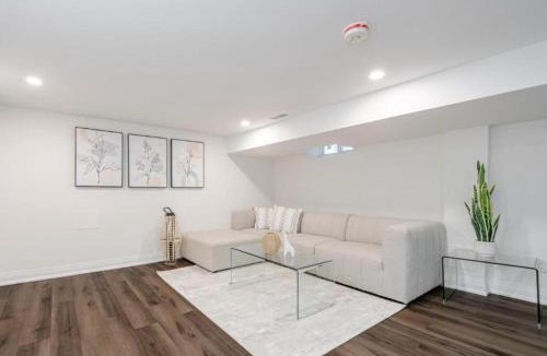 Oakwood Village House | Toronto Midtown Luxury Living