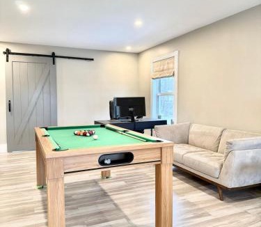 Charlottetown House | luxury Beachfront Home With Private Beach Access