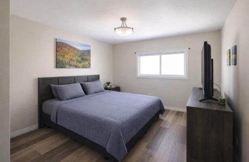Algoma District House | Stylish 3BR Home Near Hub Trail & Amenities