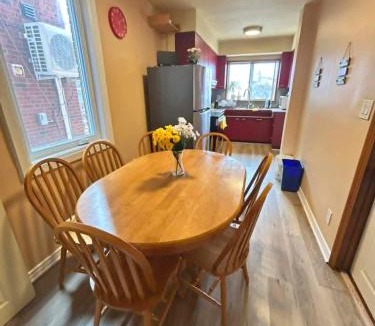 Oakwood Village Apartment | TORONTO Midtown HomeHaven