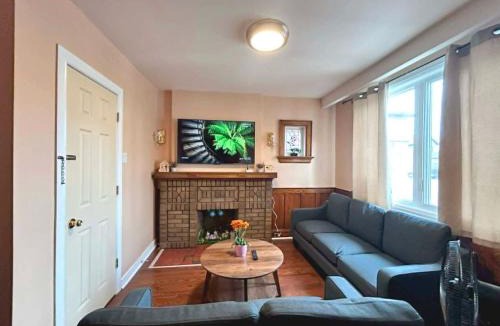 Oakwood Village Apartment | TORONTO Midtown HomeHaven