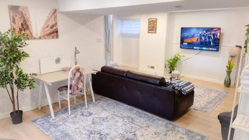 Applewood Apartment | Applewood Gardens Apartment