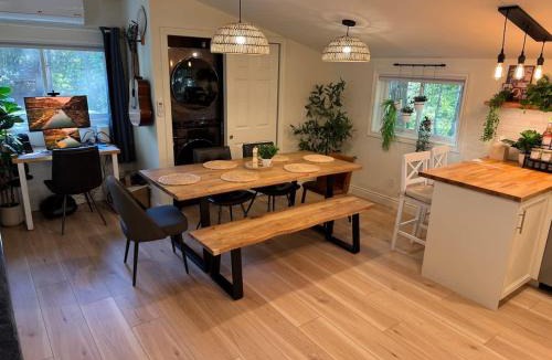 Springwater House | Comfy thoughtful private cottage