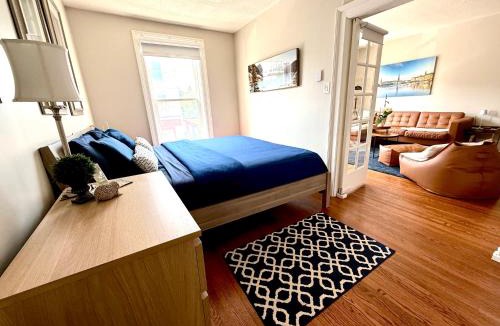 Perth Apartment | Stylish Heritage Gem facing Stewart Park and Town Hall