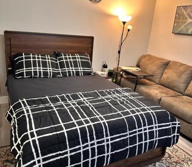 Halifax County House | East Coast Cozy by Wastis-Easy Hwy, City & Airport Access plus Free Parking