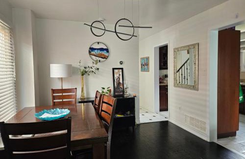 Pickering House | Cozy and comfortable home - Living room and Kitchen is shared