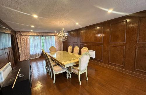 St-Bernard-de-Lacolle House | 5 BDRS Farmhouse, Hiking, animals, Safari, Border