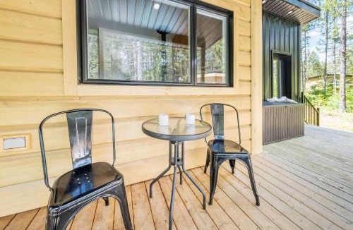 Mauricie Ski Chalet | Spa & Riverside - Le Ptit Cool Des Bois