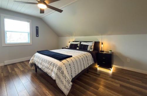 Rexton House | Riverside Retreat