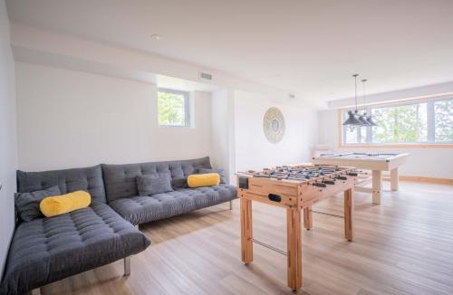 Petite-Riviere-Saint-Francois Ski Chalet | Shack Saison - St-Lauwrence River