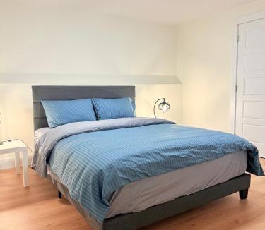 Terra Nova Apartment | Modern 1BR Close to Major Shopping & Amenities