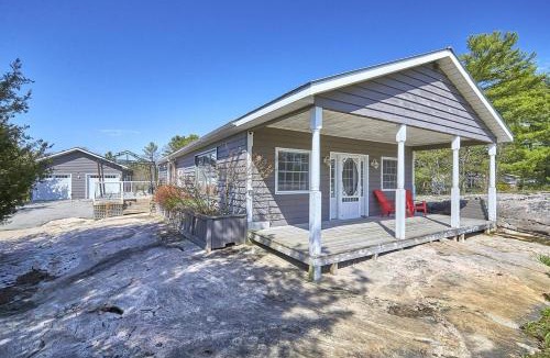 Honey Harbour House | 4BR Honey Harbour Cottage | Hot Tub & Fire Pit