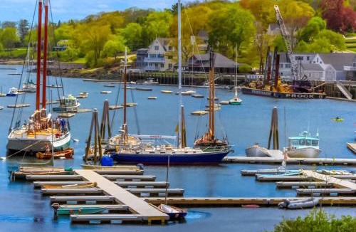 Port Clyde House | Well-equipped cottage with modern touches, WiFi, gas grill, & beautiful views