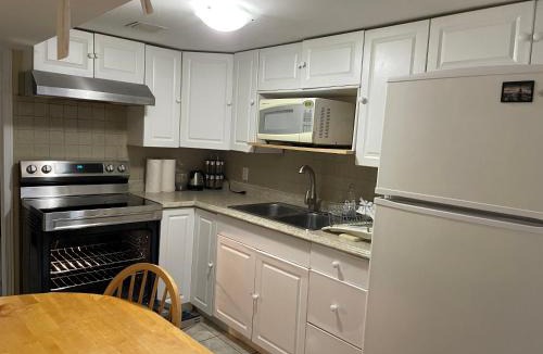 Guelph House | Beside U of Guelph Residence Rm 2
