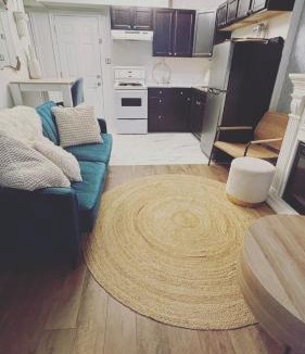 Grimsby Apartment | Grimsby on the Lake sweet, your perfect retreat
