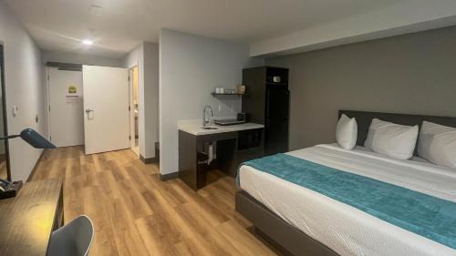 Fort Frances Hotel | Studio 6 Fort Frances ON