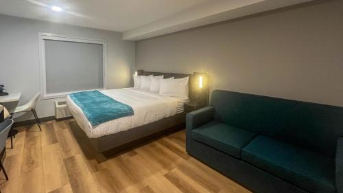 Fort Frances Hotel | Studio 6 Fort Frances ON