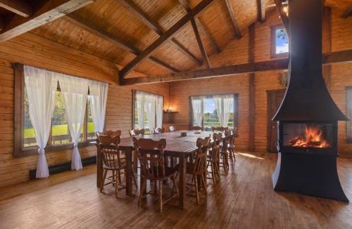 Sainte-Anne-de-Sorel Ski Chalet | Chalet de Reception - Domaine de l'Archipel