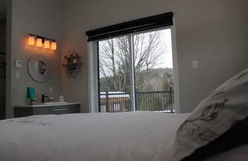 Wentworth-Nord Ski Chalet | La Casa TiMoris