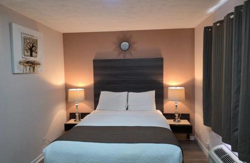 Kincardine Hotel | Lakeview Motel & Cottage