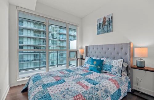 Mount Pleasant West Apartment | Cozy 2 Bedroom Condo in Dunfield Ave Downtown Toronto