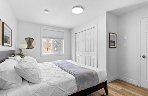 Terra Nova House | Elizabeth Central 3Kings Parking MUN Hospital Mall