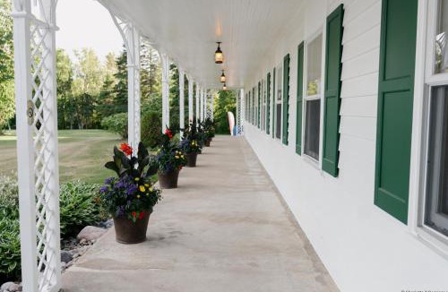 Tadoussac Hotel | Hotel Tadoussac