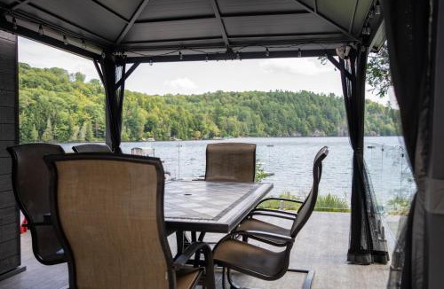 Val-des-Monts House | Beauty, tranquility, spa, winter wonderland