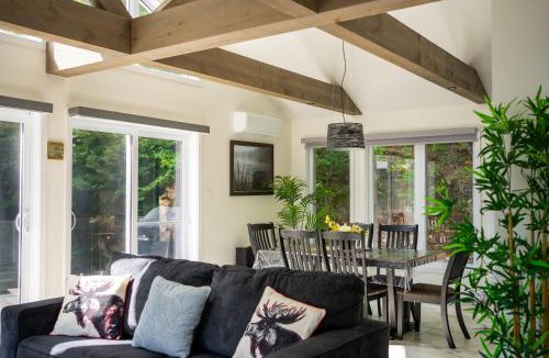 Val-des-Monts House | Beauty, tranquility, spa, winter wonderland