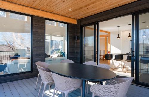 Sainte-Adele Ski Chalet | Twin Cottages with Mountain & Lake View