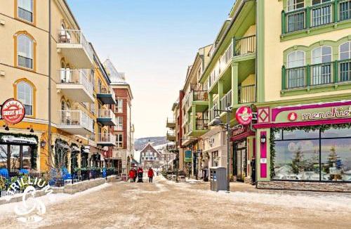 Craigleith Apartment | Slopeside Loft at North Creek Resort