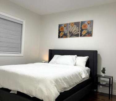 Oakwood Village Apartment | Cozy 2-Bed with Kitchen and Patio in Midtown Toronto