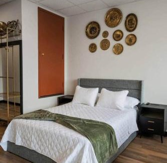New Glasgow Apartment | Golden Hour @TheMillRowsSuites