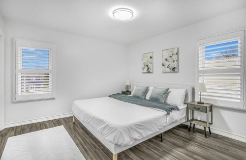 Niagara Falls Villa | Romeo & Juliet Niagara Retreat - Clifton Hill