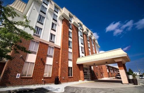 Waterloo Hotel | Waterloo Suites Hotel, Trademark Collection by Wyndham