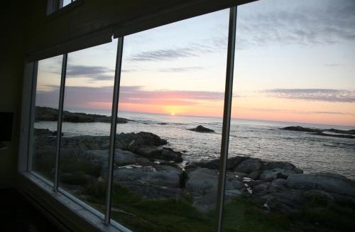 Greenspond House | The Old Salt Box Co. - Aunt Christi's