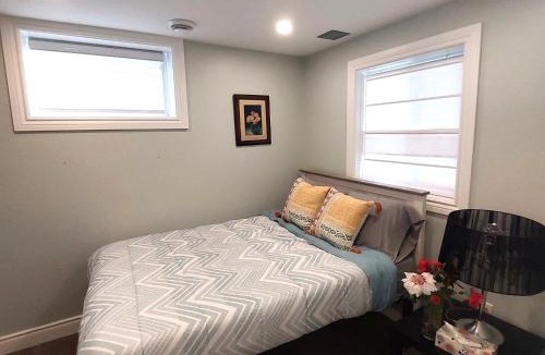 Guelph Apartment | Compact,1BR Guesthouse Studio