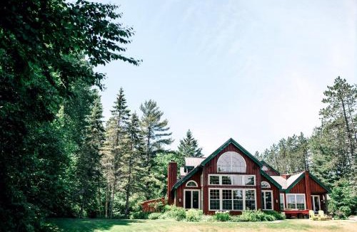 Port Sydney Cabin | Trillium Resort & Spa