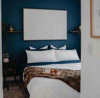 Barrie House | The Hideout